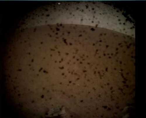 Tàu NASA vượt qua “7 phút kinh hoàng”, đáp thành công xuống sao Hỏa